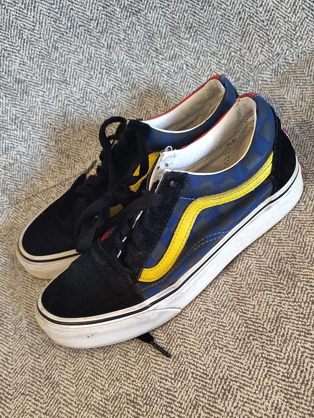 Vans - Picture 3 of 6
